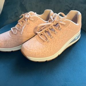 Skechers Uno Shimmer Away pink W7.5